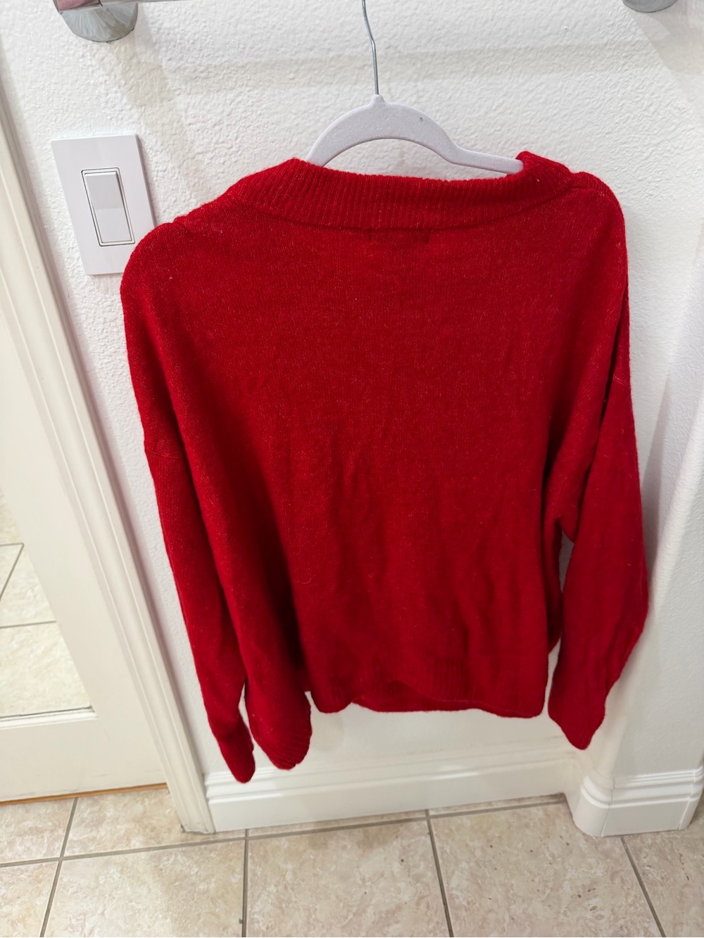 NEW Disney H&M Mickey Winter Sweater - Picture 4 of 9